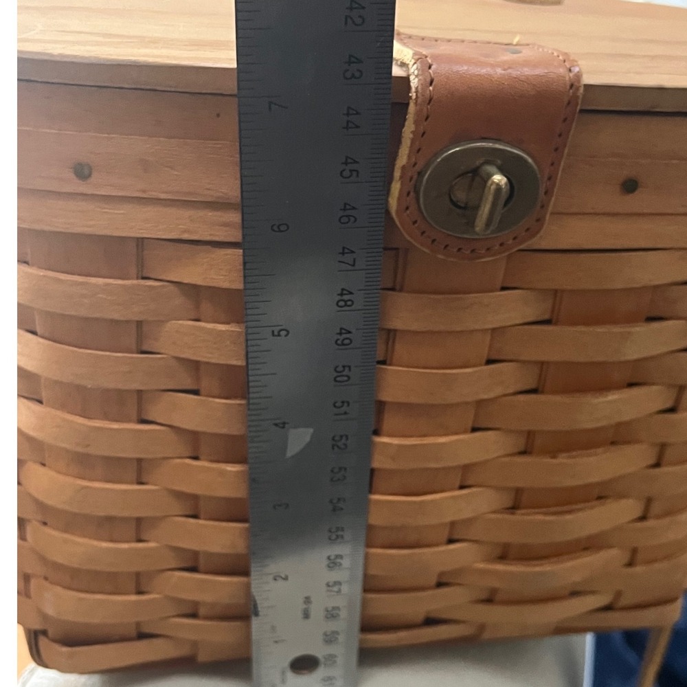 Longaberger 1997 Handwoven Basket Purse Wood Lid Leather Strap Crossbody Bag - Picture 10 of 11